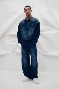 Textured Utility Fashion Image 3