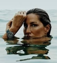 Luxury Ceramic Watch Campaigns Image 1