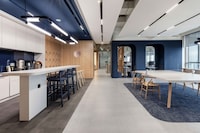 Collaborative Corporate Offices Image 1
