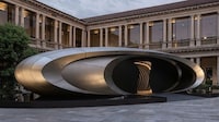 Reflective Architectural Artwork Image 1