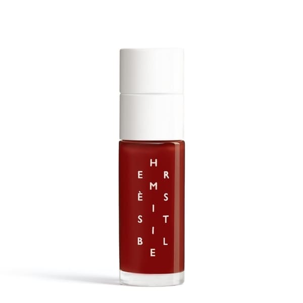 Sun-Inspired Luxurious Beauty Lines