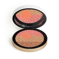 Sun-Inspired Luxurious Beauty Lines Image 6