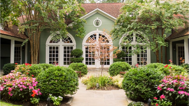 Farm-Based Dining Experiences