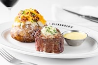 Experience-Driven Restaurant Features Image 3