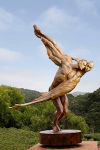 Birthday-Celebrating Sculpture Exhibitions Image 2