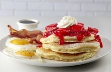 Strawberry-Themed Restaurant Menus