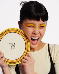 Striped Graphic Tableware Image 2