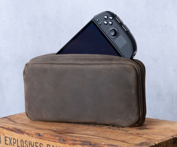 Sophisticated Magnetic Gaming Cases