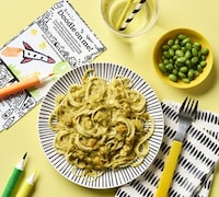 Color-In Noodle Packaging Image 2