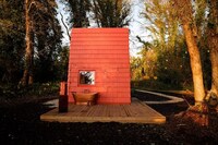 Vernacular Cocoon Cabins Image 2