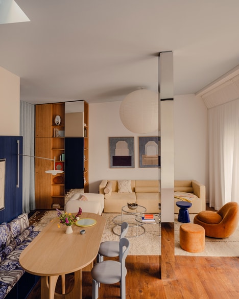 Blue Multifunctional Apartments