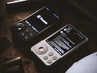 Social Media-Only Smartphone Designs Image 6