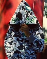 Green Accent Streetwear Image 5