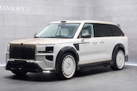 Carbon Widebody SUVs Image 3