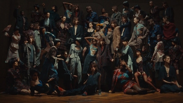 Sophisticated Luxury Fashion Campaigns