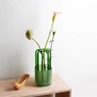 Bright Guided Stem Vases Image 1