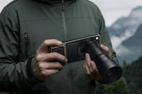 Camera‑Centric Flagship Smartphones Image 1