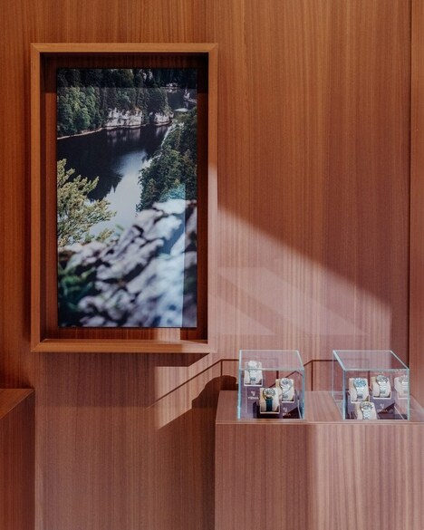 Layered Wood Boutiques