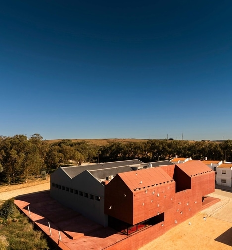 Red Concrete Museums