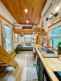 Low-Cost Six-Person Tiny Homes Image 6
