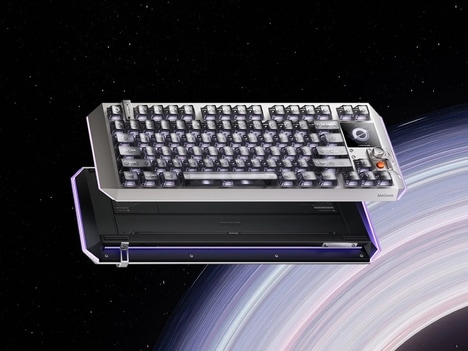 Display-Equipped Keyboards