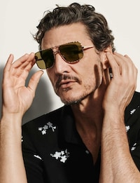 Celeb-Endorsed Eyewear Campaigns Image 3