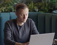 AI Voice Agent Platforms