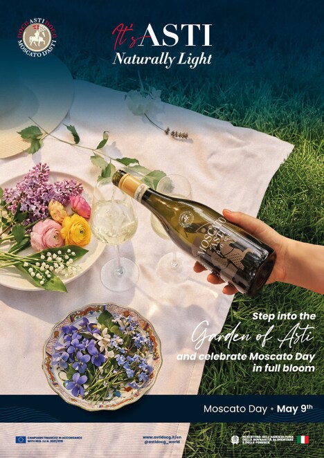 Aromatic Lightly Sparkling Wines