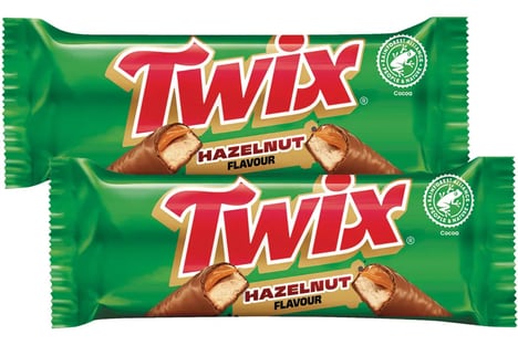 Hazelnut-Flavored Cookie Candy Bars