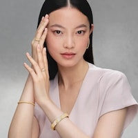 Ultra-Luxurious Minimalist Jewelry Capsules
