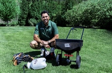 Golfer-Led Yard Sale Initiatives