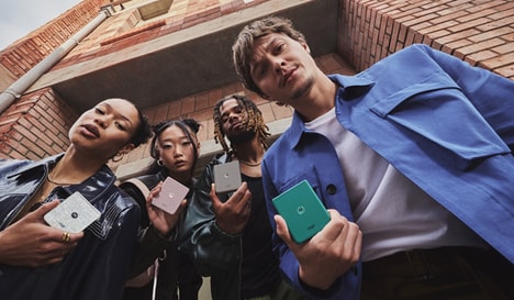 Stylishly Colored Flip Phones