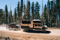 Fortnight-Friendly Overlanding Vehicles Image 7