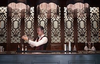 Glamorous Pop-Up Speakeasy Experiences Image 1
