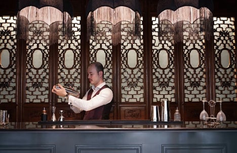 Glamorous Pop-Up Speakeasy Experiences