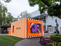 Luxury Eyewear Pop-Ups Image 2