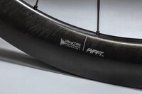 Vibration-Dampening Cycling Wheelsets Image 4