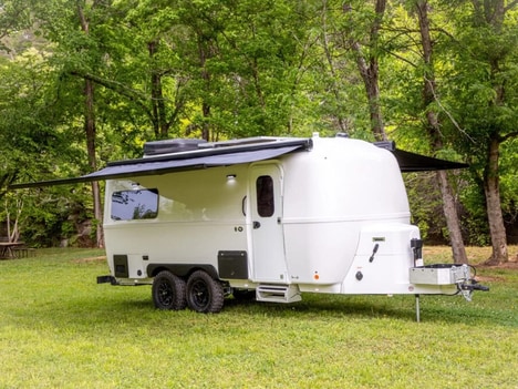 Fiberglass Travel Trailers