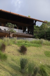 Hilltop Stone Residences Image 1