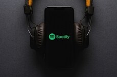 Multilingual AI DJ Voices