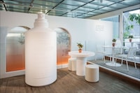 Summer Fragrance-Inspired Pop-Ups