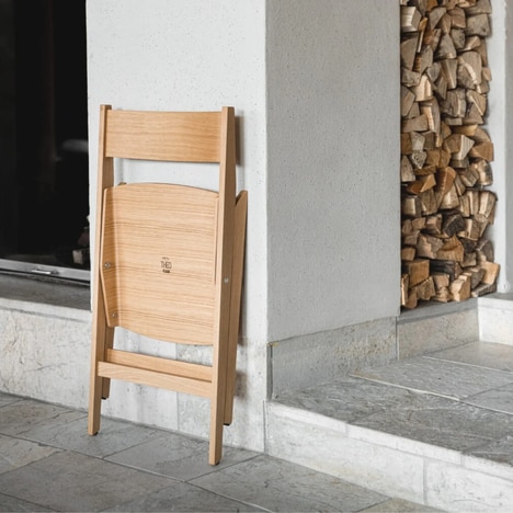 Slatted Folding Chairs