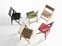 Slatted Folding Chairs Image 3