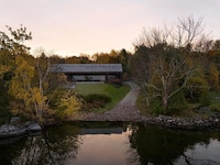 Contemporary Waterfront Residences Image 3