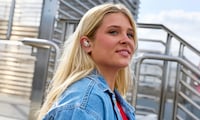 Control Center Case Earbuds Image 3