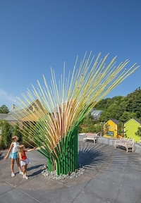 Ultra-Colorful Kinetic Installations