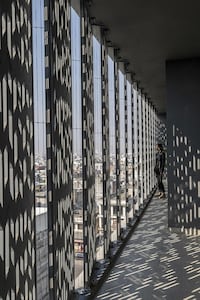 Geometrically Inspired Office Facades Image 3