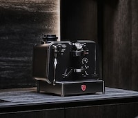 Motorbike-Branded Espresso Machines Image 4