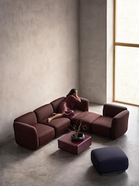 Minimalist Modular Sofa Systems Image 2