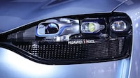 Entertainment-Projecting Smart Headlights Image 1
